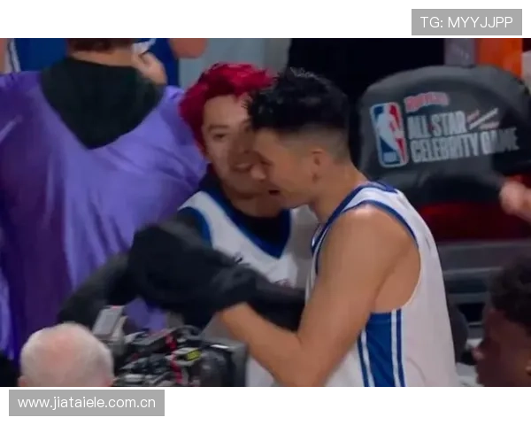 王鹤棣霸王步致敬林书豪快攻上篮